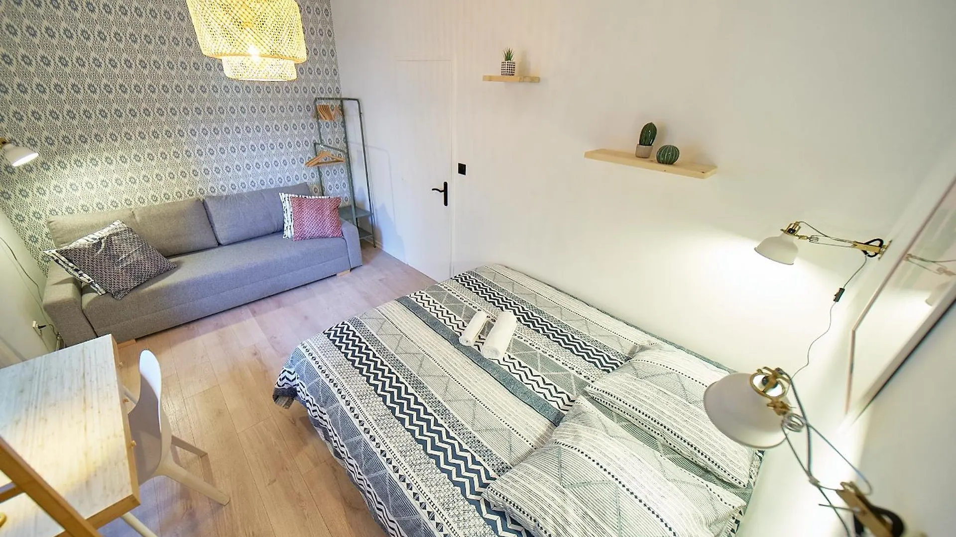 Le Globe Trotter, 8 Pers, Gratte Ciel-Terrasse Apartment Villeurbanne