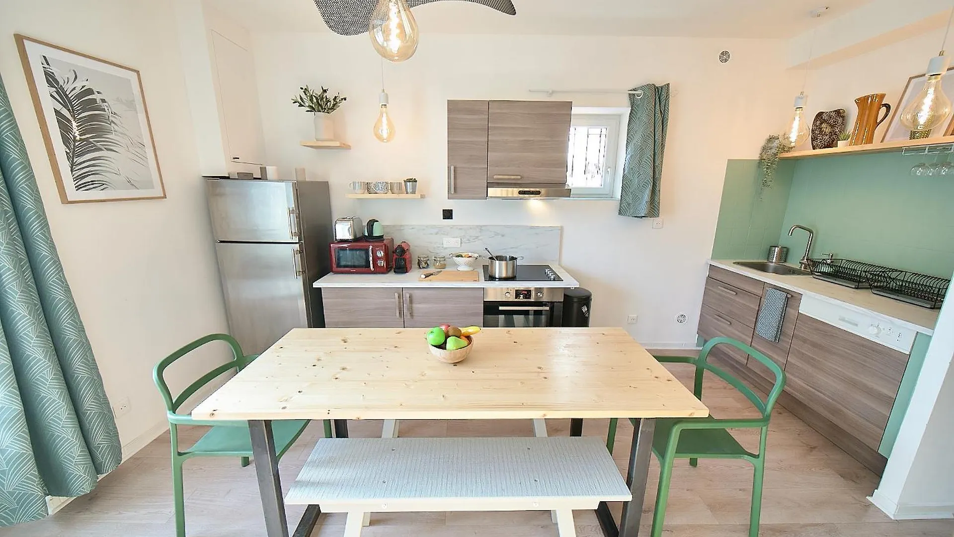 Le Globe Trotter, 8 Pers, Gratte Ciel-Terrasse Apartment Villeurbanne