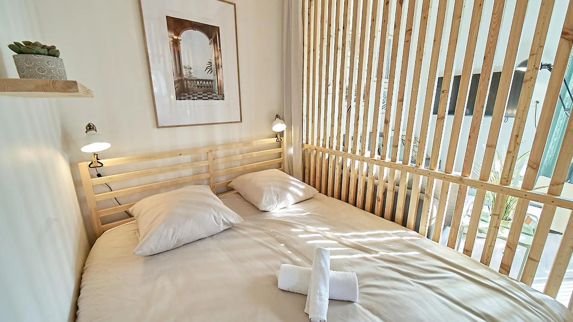 Le Globe Trotter, 8 Pers, Gratte Ciel-Terrasse Apartment Villeurbanne